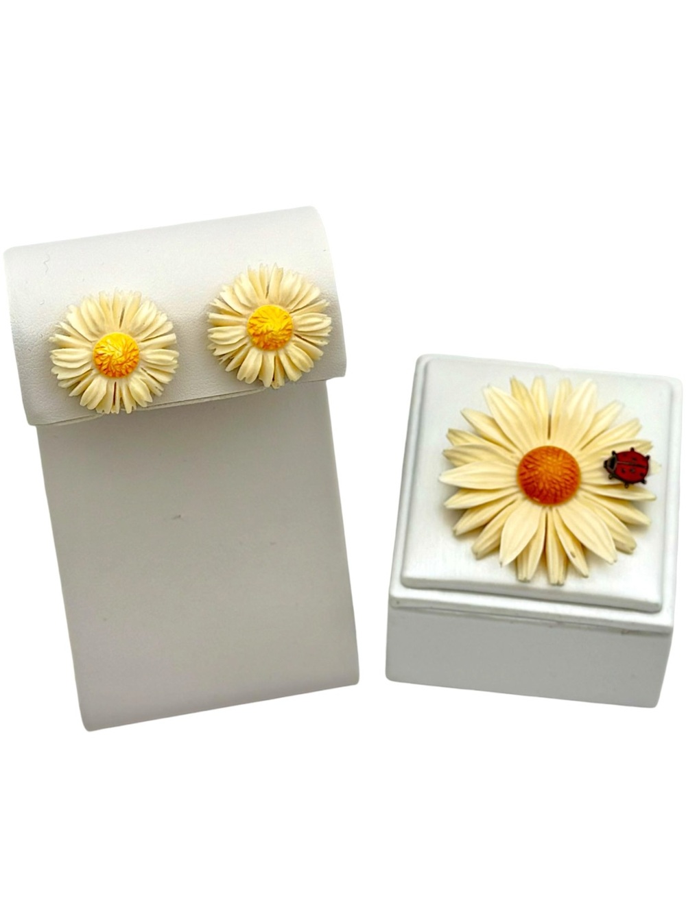 Vintage GF Backs Carved Celluloid Daisy & Ladybug Brooch & Screw Back Earrings